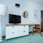 Отель Active
