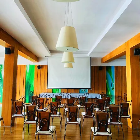 Active Hotel 3*