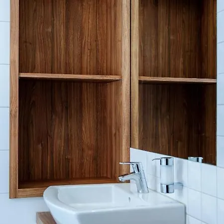 Active 3* שצ'צ'ינק